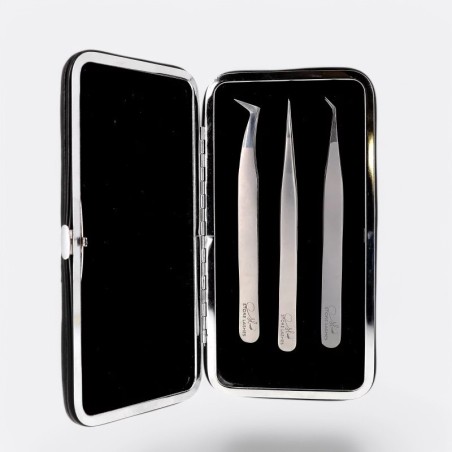 Magnetic case with 3 of...