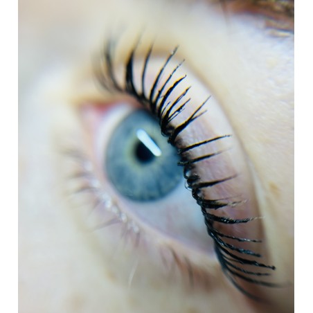 Mascara semi permanent noir...